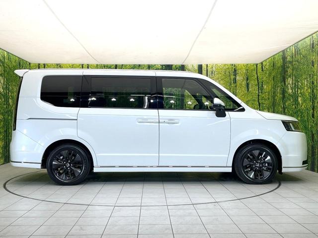 ステップワゴン ｅ：ＨＥＶスパーダ　登録済未使用車　純正１１．４型ナビ　バックモニター　ホンダセンシング　両側パワスラ　ＢＳＭ　レーダークルーズ　オットマンシート　リアオートエアコン　オートエアコン　シートヒーター　パワーバックドア（66枚目）