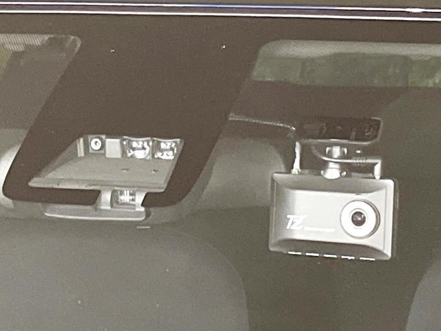 アクア Sスタイルブラック 禁煙車 純正9型ナビ バックモニター セーフティセンス ドラレコ ETC オートエアコン スマートキー LEDヘッド オートライト シートリフター バニティミラー 電動格納ミラー フォグライト(5枚目)