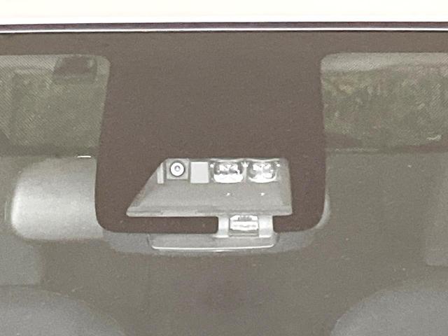 アクア Sスタイルブラック 禁煙車 純正ナビ バックモニター セーフティセンス Bluetooth スマートキー オートエアコン ETC オートライト ステアリングスイッチ 電動格納ミラー シートリフター バニティミラー(5枚目)