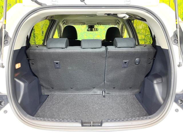 アクア Sスタイルブラック 禁煙車 純正ナビ バックモニター セーフティセンス Bluetooth スマートキー オートエアコン ETC オートライト ステアリングスイッチ 電動格納ミラー シートリフター バニティミラー(10枚目)