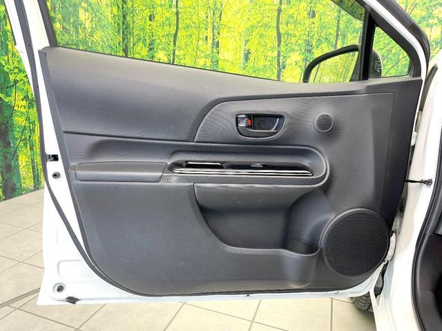 アクア Sスタイルブラック 禁煙車 純正ナビ バックモニター セーフティセンス Bluetooth スマートキー オートエアコン ETC オートライト ステアリングスイッチ 電動格納ミラー シートリフター バニティミラー(34枚目)