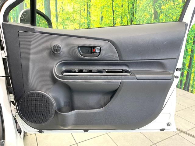 アクア Sスタイルブラック 禁煙車 純正ナビ バックモニター セーフティセンス Bluetooth スマートキー オートエアコン ETC オートライト ステアリングスイッチ 電動格納ミラー シートリフター バニティミラー(35枚目)