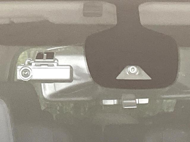 セレナ e-パワー ハイウェイスターG 禁煙車 純正10型ナビ 全方位モニター エマブレ BSM 両側パワスラ デジタルミラー クルコン オートエアコン リアオートエアコン ETC ドラレコ スマートキー LEDヘッド オートライト フォグ(24枚目)