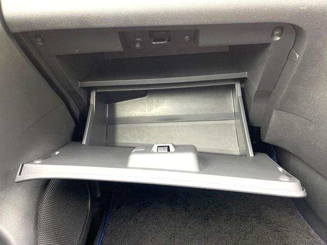 セレナ e-パワー ハイウェイスターG 禁煙車 純正10型ナビ 全方位モニター エマブレ BSM 両側パワスラ デジタルミラー クルコン オートエアコン リアオートエアコン ETC ドラレコ スマートキー LEDヘッド オートライト フォグ(39枚目)