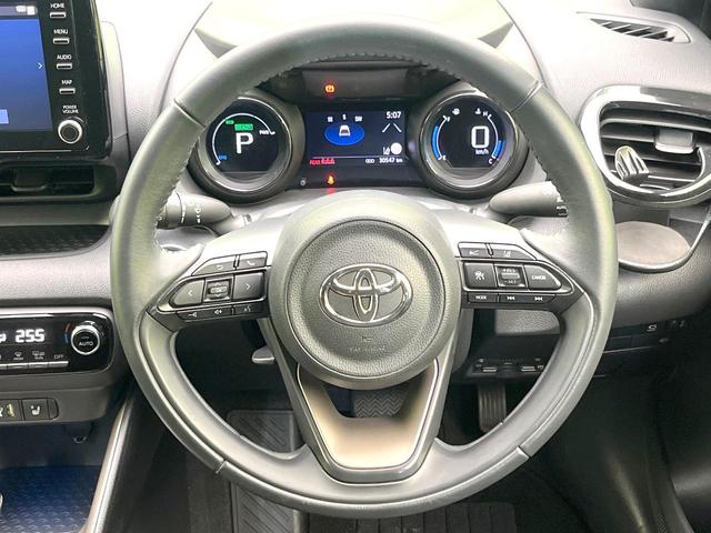 ヤリス ハイブリッドZ 禁煙車 純正8型ディスプレイ ナビキット 全方位モニター セーフティセンス レーダークルーズ BSM ブラックルーフ ドラレコ ETC ヘッドアップディスプレイ シートヒーター LEDヘッド(11枚目)