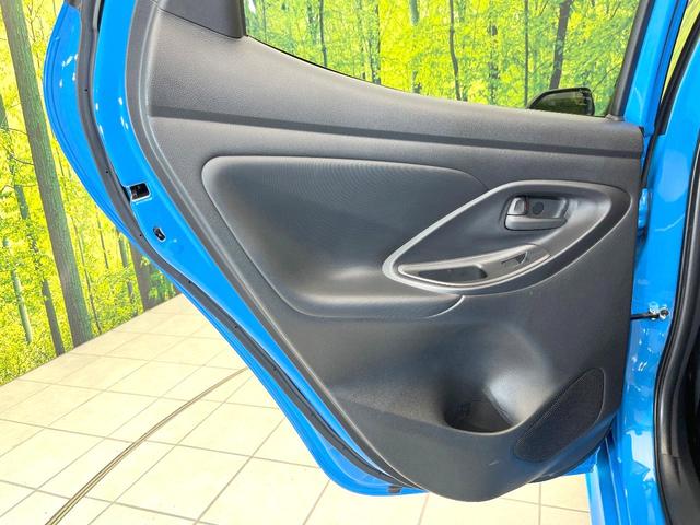 ヤリス ハイブリッドZ 禁煙車 純正8型ディスプレイ ナビキット 全方位モニター セーフティセンス レーダークルーズ BSM ブラックルーフ ドラレコ ETC ヘッドアップディスプレイ シートヒーター LEDヘッド(40枚目)