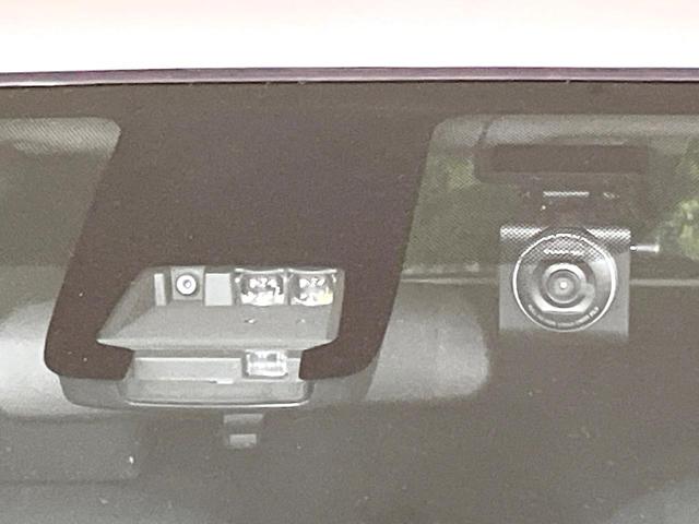 アクア S 禁煙車 純正ナビ バックカメラ セーフティセンス ETC スマートキー シートヒーター LEDヘッドライト オートエアコン オートライト ドラレコ オートマチックハイビーム Bluetooth(5枚目)