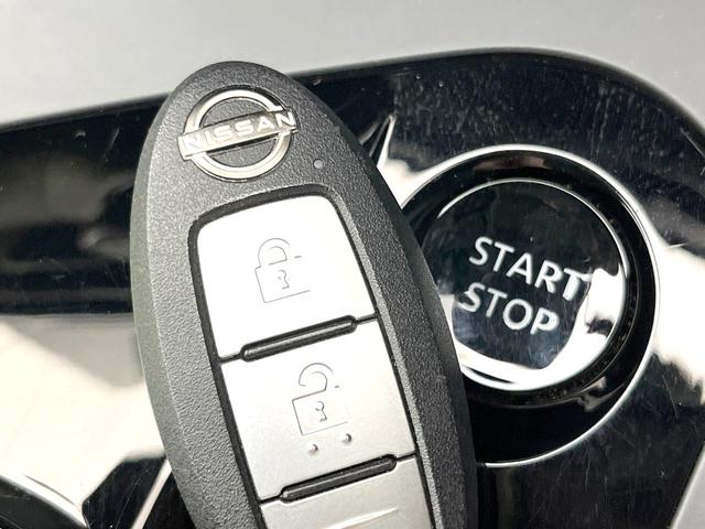 ノート Ｘ　禁煙車　ＳＤナビ　バックモニター　エマージェンシーブレーキ　オートエアコン　ＥＴＣ　ドラレコ　ＬＥＤヘッド　オートライト　Ｂｌｕｅｔｏｏｔｈ　シートリフター　電動格納ミラー　電子パーキングブレーキ（24枚目）