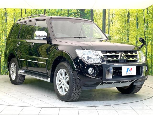 高透明度のガラス皮膜で撥水はもちろん、上質なツヤ・光沢を実現。紫外線や酸性雨から大切な愛車を保護し、色あせ・劣化を防止。「弾スプラッシュコート」、「弾プリミッサコート」からお選びいただけます。