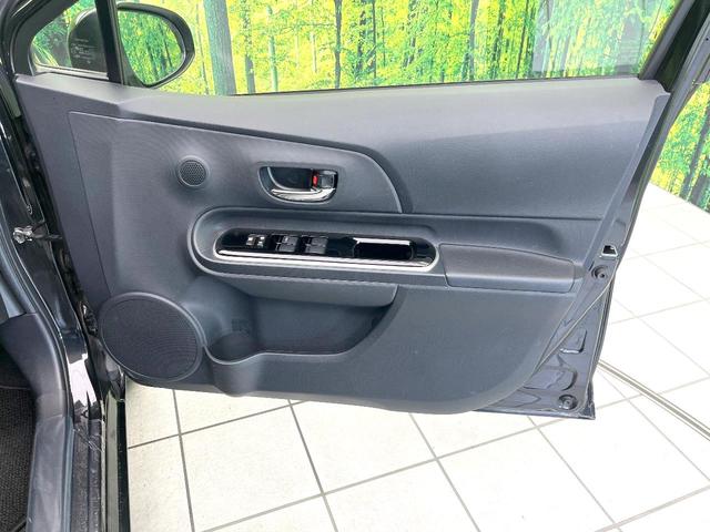 アクア Ｇブラックソフトレザーセレクション　禁煙車　純正ナビ　バックモニター　クルーズコントロール　スマートキー　ＥＴＣ　オートエアコン　合皮ーシート　ＬＥＤヘッド　オートライト　フォグ　シートヒーター　シートリフター　電動格納ミラー（39枚目）