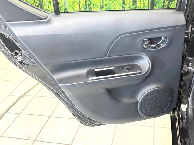 アクア Ｇブラックソフトレザーセレクション　禁煙車　純正ナビ　バックモニター　クルーズコントロール　スマートキー　ＥＴＣ　オートエアコン　合皮ーシート　ＬＥＤヘッド　オートライト　フォグ　シートヒーター　シートリフター　電動格納ミラー（40枚目）