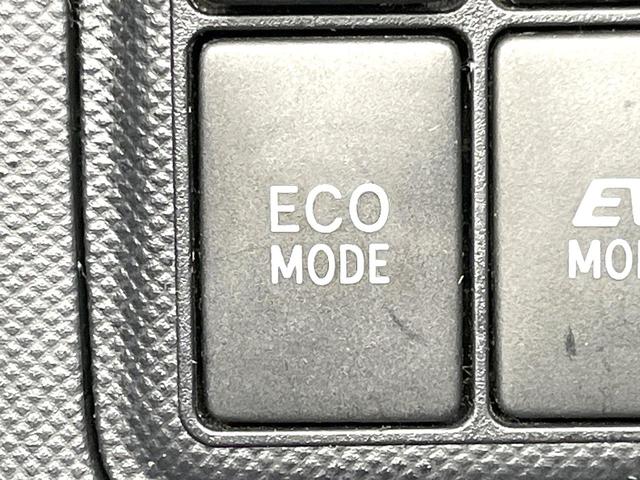 アクア Ｇブラックソフトレザーセレクション　禁煙車　純正ナビ　バックモニター　クルーズコントロール　スマートキー　ＥＴＣ　オートエアコン　合皮ーシート　ＬＥＤヘッド　オートライト　フォグ　シートヒーター　シートリフター　電動格納ミラー（52枚目）