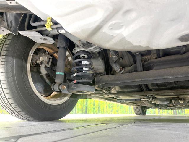 プリウス Ｓ　禁煙車　純正ナビ　バックモニター　オートエアコン　スマートキー　ＥＴＣ　オートライト　シートリフター　ステアリングスイッチ　ヘッドライトレベライザー　フォグ　電動格納ミラー（20枚目）