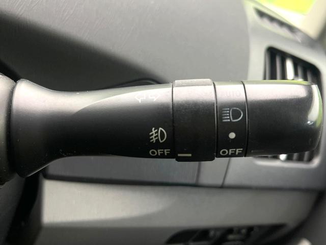 プリウス Ｓ　禁煙車　純正ナビ　バックモニター　オートエアコン　スマートキー　ＥＴＣ　オートライト　シートリフター　ステアリングスイッチ　ヘッドライトレベライザー　フォグ　電動格納ミラー（39枚目）