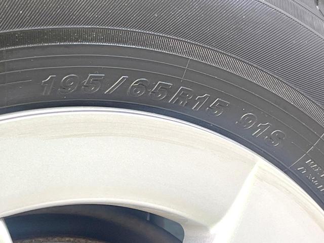 プリウス Ｓ　禁煙車　純正ナビ　バックモニター　オートエアコン　スマートキー　ＥＴＣ　オートライト　シートリフター　ステアリングスイッチ　ヘッドライトレベライザー　フォグ　電動格納ミラー（58枚目）