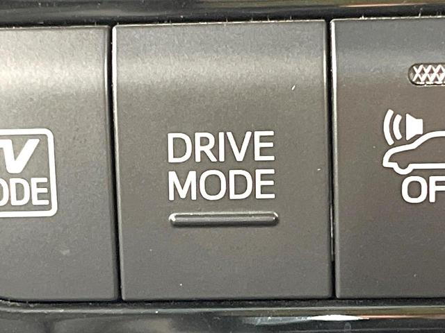 プリウス Ａツーリングセレクション　禁煙車　純正９型ナビ　バックモニター　セーフティセンス　レーダークルーズ　ＢＳＭ　シートヒーター　ヘッドアップディスプレイ　ＥＴＣ　ドラレコ　オートエアコン　ＬＥＤヘッド　オートライト　スマートキー（42枚目）