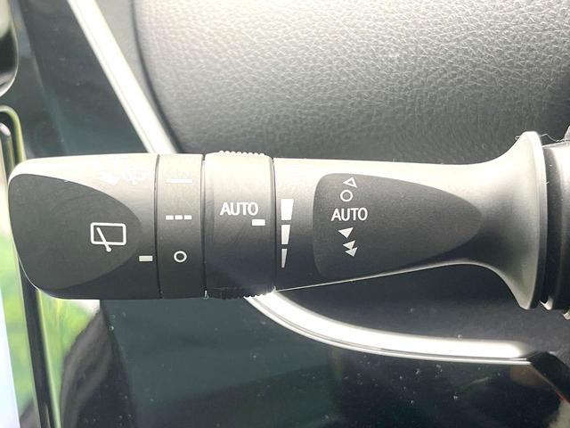 プリウス Ａツーリングセレクション　禁煙車　純正９型ナビ　バックモニター　セーフティセンス　レーダークルーズ　ＢＳＭ　シートヒーター　ヘッドアップディスプレイ　ＥＴＣ　ドラレコ　オートエアコン　ＬＥＤヘッド　オートライト　スマートキー（45枚目）