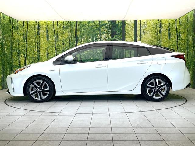 プリウス Ａツーリングセレクション　禁煙車　純正９型ナビ　バックモニター　セーフティセンス　レーダークルーズ　ＢＳＭ　シートヒーター　ヘッドアップディスプレイ　ＥＴＣ　ドラレコ　オートエアコン　ＬＥＤヘッド　オートライト　スマートキー（66枚目）