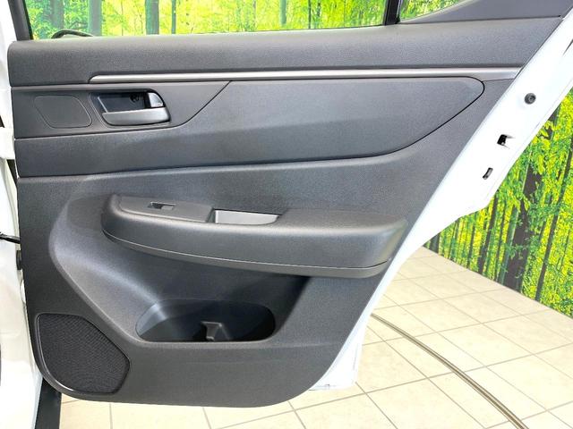 WR-V X 登録済未使用車 純正8インチコネクトナビ バックモニター ホンダセンシング レーダークルーズ LEDヘッド オートエアコン オートライト スマートキー パドルシフト 電動格納ミラー シートリフター(31枚目)