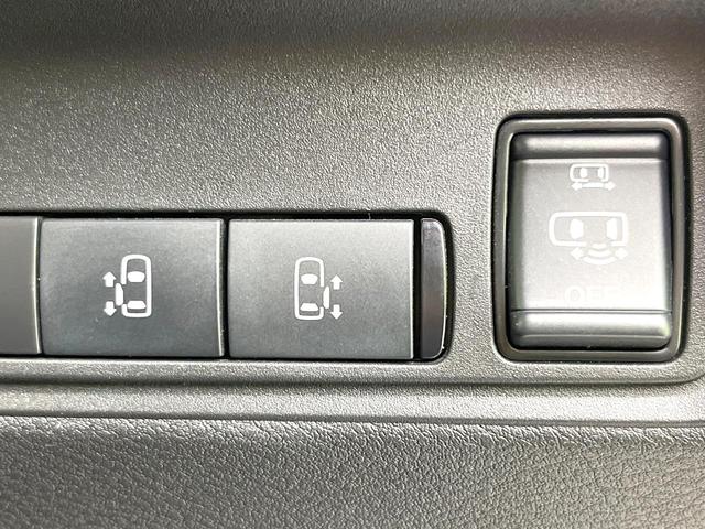 セレナ ハイウェイスターＶ　禁煙車　純正１２．３型ナビ　全方位モニター　プロパイロット　エマージェンシーブレーキ　後席モニター　ＢＳＭ　デジタルミラー　ＥＴＣ　ドラレコ　シートヒーター　ステアリングヒーター　リアオートエアコン（7枚目）