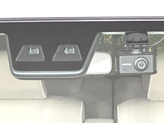 ムーヴキャンバス ＧメイクアップＶＳ　ＳＡＩＩＩ　禁煙車　ＳＤナビ　全方位モニター　スマートアシスト　両側パワスラ　ＥＴＣ　ドラレコ　シートヒーター　オートエアコン　オートライト　ＬＥＤヘッド　スマートキー　電動格納ミラー　シートリフター　デアイサー（5枚目）