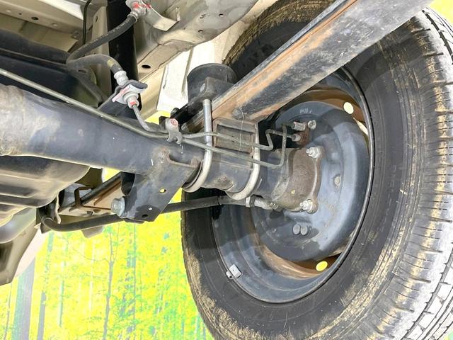 キャリイトラック ＫＣ　禁煙車　ＭＴ車　ＡＭ／ＦＭ　シガーライター　ヘッドライトレベライザー　サンバイザー　マッドガード　アシストグリップ（20枚目）