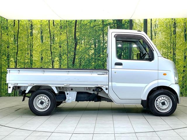 キャリイトラック ＫＣ　禁煙車　ＭＴ車　ＡＭ／ＦＭ　シガーライター　ヘッドライトレベライザー　サンバイザー　マッドガード　アシストグリップ（35枚目）