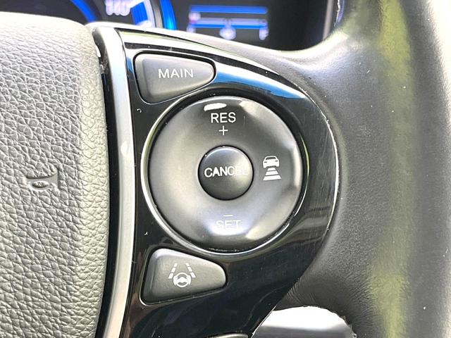 オデッセイハイブリッド ハイブリッドアブソルート・ホンダセンシンアドバンスＰ　禁煙車　インターナビ　バックモニター　ホンダセンシング　レーダークルーズ　両側パワスラ　ＬＥＤヘッド　オートライト　スマートキー　ＥＴＣ　ドラレコ　パワーシート　リアオートエアコン　オートエアコン（7枚目）