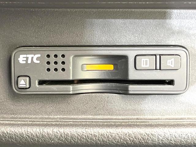 オデッセイハイブリッド ハイブリッドアブソルート・ホンダセンシンアドバンスＰ　禁煙車　インターナビ　バックモニター　ホンダセンシング　レーダークルーズ　両側パワスラ　ＬＥＤヘッド　オートライト　スマートキー　ＥＴＣ　ドラレコ　パワーシート　リアオートエアコン　オートエアコン（26枚目）