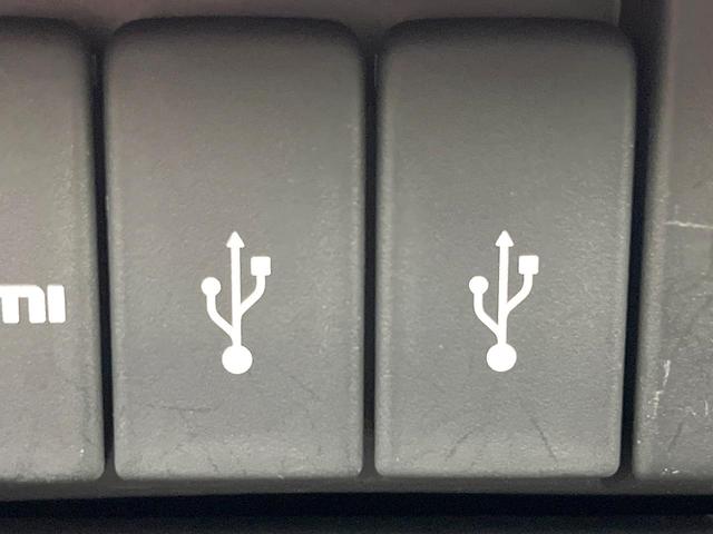 オデッセイハイブリッド ハイブリッドアブソルート・ホンダセンシンアドバンスＰ　禁煙車　インターナビ　バックモニター　ホンダセンシング　レーダークルーズ　両側パワスラ　ＬＥＤヘッド　オートライト　スマートキー　ＥＴＣ　ドラレコ　パワーシート　リアオートエアコン　オートエアコン（42枚目）