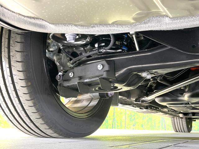 ヴェルファイアハイブリッド Ｚ　プレミア　禁煙車　純正１４型ナビ　フリップダウンモニター　全方位モニター　デジタルミラー　左右独立ムーンルーフ　ユニバーサルステップ　ＢＳＭ　セーフティセンス　レーダークルーズ　シートヒーター　ベンチレーション（20枚目）