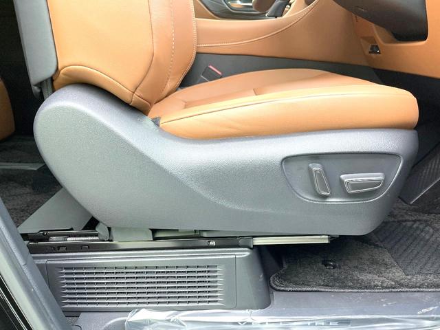 ヴェルファイアハイブリッド Ｚ　プレミア　禁煙車　純正１４型ナビ　フリップダウンモニター　全方位モニター　デジタルミラー　左右独立ムーンルーフ　ユニバーサルステップ　ＢＳＭ　セーフティセンス　レーダークルーズ　シートヒーター　ベンチレーション（40枚目）