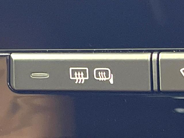 ヴェルファイアハイブリッド Ｚ　プレミア　禁煙車　純正１４型ナビ　フリップダウンモニター　全方位モニター　デジタルミラー　左右独立ムーンルーフ　ユニバーサルステップ　ＢＳＭ　セーフティセンス　レーダークルーズ　シートヒーター　ベンチレーション（47枚目）