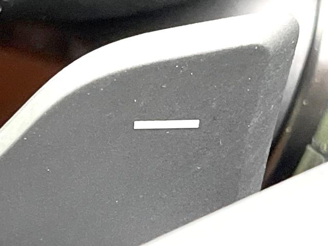 ヴェルファイアハイブリッド Ｚ　プレミア　禁煙車　純正１４型ナビ　フリップダウンモニター　全方位モニター　デジタルミラー　左右独立ムーンルーフ　ユニバーサルステップ　ＢＳＭ　セーフティセンス　レーダークルーズ　シートヒーター　ベンチレーション（53枚目）