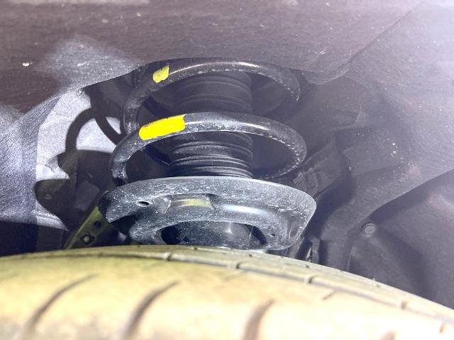 ヴェルファイアハイブリッド Ｚ　プレミア　禁煙車　純正１４型ナビ　フリップダウンモニター　全方位モニター　デジタルミラー　左右独立ムーンルーフ　ユニバーサルステップ　ＢＳＭ　セーフティセンス　レーダークルーズ　シートヒーター　ベンチレーション（69枚目）