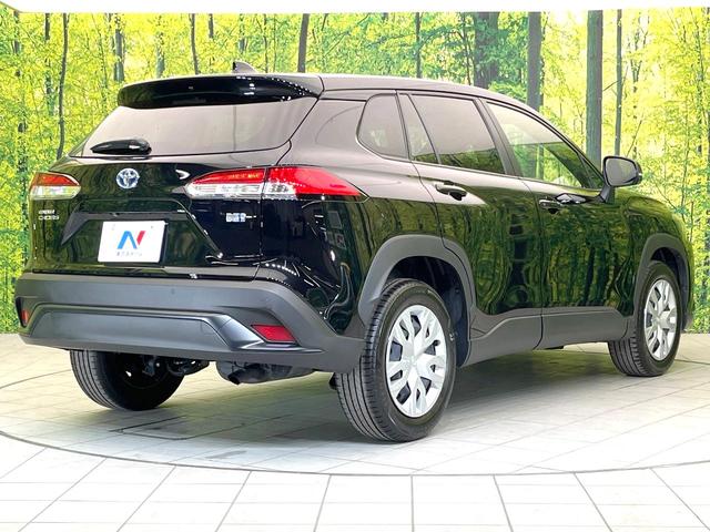 カローラクロス ハイブリッド　Ｇ　禁煙車　純正ディスプレイ　バックモニター　セーフティセンス　レーダークルーズ　ＥＴＣ　Ｂｌｕｅｔｏｏｔｈ　ＬＥＤヘッド　オートライト　スマートキー　オートエアコン　シートリフター　バニティミラー（17枚目）