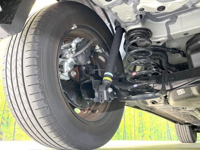 カローラクロス ハイブリッド　Ｇ　禁煙車　純正ディスプレイ　バックモニター　セーフティセンス　レーダークルーズ　ＥＴＣ　Ｂｌｕｅｔｏｏｔｈ　ＬＥＤヘッド　オートライト　スマートキー　オートエアコン　シートリフター　バニティミラー（20枚目）