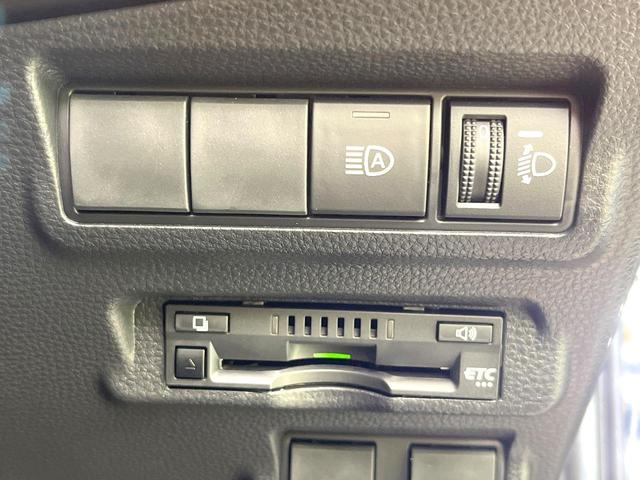 カローラクロス ハイブリッド　Ｇ　禁煙車　純正ディスプレイ　バックモニター　セーフティセンス　レーダークルーズ　ＥＴＣ　Ｂｌｕｅｔｏｏｔｈ　ＬＥＤヘッド　オートライト　スマートキー　オートエアコン　シートリフター　バニティミラー（48枚目）