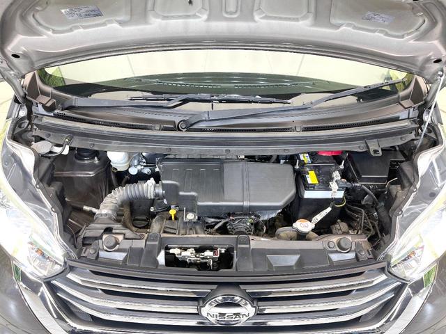 デイズルークス Ｓ　禁煙車　ＳＤナビ　バックモニター　ＥＴＣ　ドラレコ　シートリフター　ヘッドライトレベライザー　リモコンキー　ＤＶＤ再生　ベンチシート　モケットシート　電動格納ミラー　バニティミラー（18枚目）