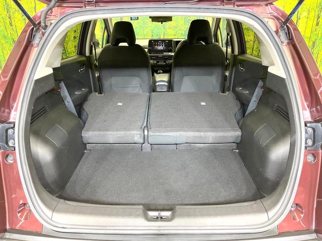 ノート Ｘ　禁煙車　純正９型ナビ　全方位モニター　プロパイロット　デジタルミラー　エマージェンシーブレーキ　ＢＳＭ　ＥＴＣ　ドラレコ　スマートキー　置くだけ充電　シートリフター　オートエアコン　オートライト（34枚目）