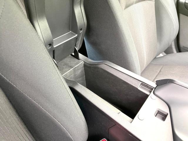 ノート Ｘ　禁煙車　純正９型ナビ　全方位モニター　プロパイロット　デジタルミラー　エマージェンシーブレーキ　ＢＳＭ　ＥＴＣ　ドラレコ　スマートキー　置くだけ充電　シートリフター　オートエアコン　オートライト（51枚目）