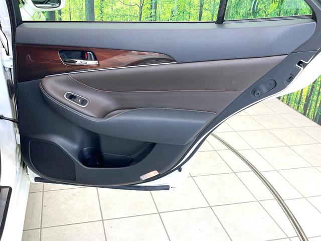 クラウンハイブリッド ロイヤルサルーン　禁煙車　純正８型ＨＤＤナビ　バックモニター　レーダークルーズコンロトロール　クリアランスソナー　パワーシート　ＥＴＣ　スマートキー　ＨＩＤヘッド　オートライト　フォグ　電動格納ミラー　バニティミラー（37枚目）