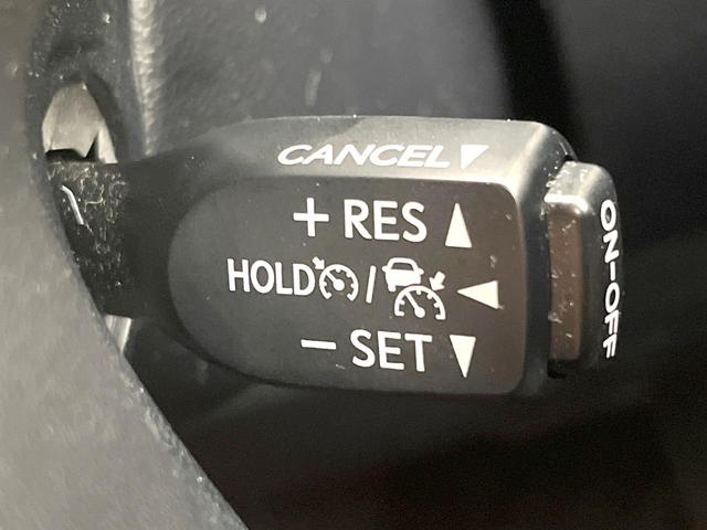 アルファード ２．５Ｓ　Ｃパッケージ　禁煙車　モデリスタエアロ　サンルーフ　フリップダウン　ＢＩＧ－Ｘ１１型ナビ　バックカメラ　セーフティセンス　レーダークルーズ　両側電動スライドドア　ステアリングヒーター　シートベンチレーション（31枚目）