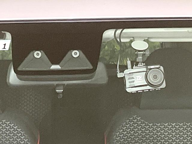 ライズ Ｚ　禁煙車　純正ナビ　パノラミックビューモニター　ＢＳＭ　スマートアシスト　アダプティブクルーズ　シートヒーター　コーナーセンサー　ＬＥＤヘッドライト　フォグライト　スマートキー　ＥＴＣ（6枚目）