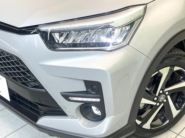 ライズ Ｚ　禁煙車　純正ナビ　パノラミックビューモニター　ＢＳＭ　スマートアシスト　アダプティブクルーズ　シートヒーター　コーナーセンサー　ＬＥＤヘッドライト　フォグライト　スマートキー　ＥＴＣ（12枚目）