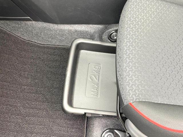 ライズ Ｚ　禁煙車　純正ナビ　パノラミックビューモニター　ＢＳＭ　スマートアシスト　アダプティブクルーズ　シートヒーター　コーナーセンサー　ＬＥＤヘッドライト　フォグライト　スマートキー　ＥＴＣ（43枚目）