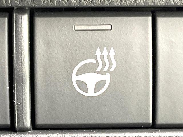 ハリアー Ｚ　レザーパッケージ　禁煙車　純正１２．３型ナビ　全方位モニター　モデリスタエアロ　パノラマルーフ　セーフティセンス　ＢＳＭ　デジタルミラー　レーダークルーズ　シートヒーター　ベンチレーション　ＥＴＣ　ステアリングヒーター（26枚目）