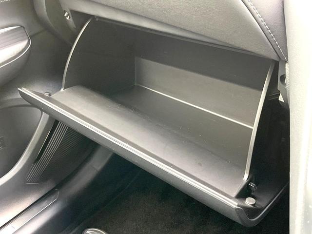 ハリアー Ｚ　レザーパッケージ　禁煙車　純正１２．３型ナビ　全方位モニター　モデリスタエアロ　パノラマルーフ　セーフティセンス　ＢＳＭ　デジタルミラー　レーダークルーズ　シートヒーター　ベンチレーション　ＥＴＣ　ステアリングヒーター（42枚目）