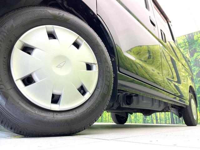 ハイゼットカーゴ デッキバンＧ　禁煙車　オーディオ　ＭＴ車　ドラレコ　ヘッドライトレベライザー　プライバシーガラス　スライドドア　パワーウィンドウ　ドアポケット（13枚目）