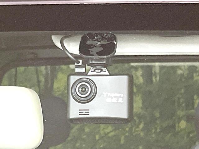 ハイゼットカーゴ デッキバンＧ　禁煙車　オーディオ　ＭＴ車　ドラレコ　ヘッドライトレベライザー　プライバシーガラス　スライドドア　パワーウィンドウ　ドアポケット（23枚目）